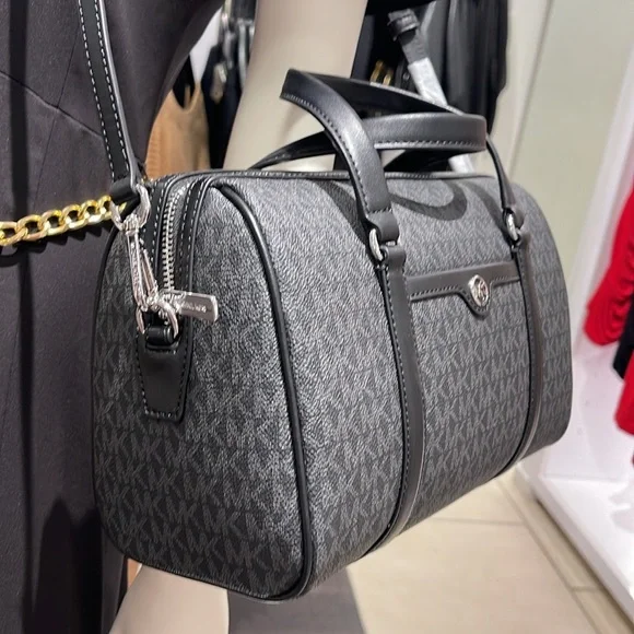 MICHAEL KORS JST TRAVEL MEDIUM DUFFLE SATCHEL SHOULDER CROSSBODY BAG MK BLACK - Picture 4 of 16